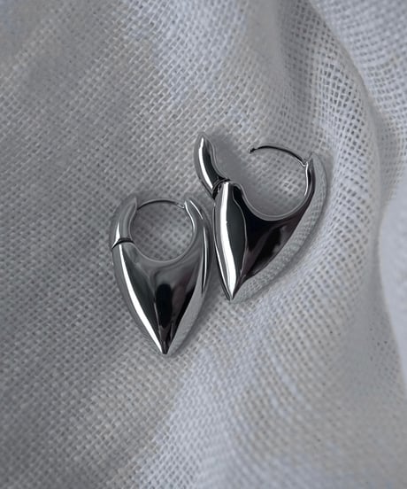 LINKY EARRINGS