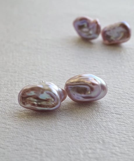 Petal  pearl  studs