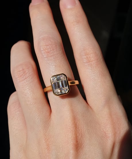 ［ 3 ct  ］ Moissanite ring  （ emerald cut ）