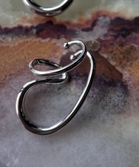 Liquid  cuff　-　silver