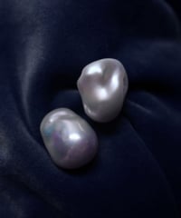 Baroque studs - white 〔 EQ423 〕