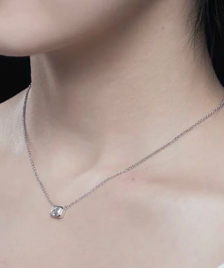 【 Limited 】［ 1 ct  ］ Moissanite necklace - silver（ emerald cut ）