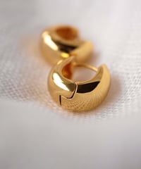 POR EARRING