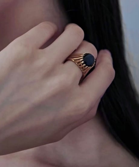 Onyx _ ring　( titanium )