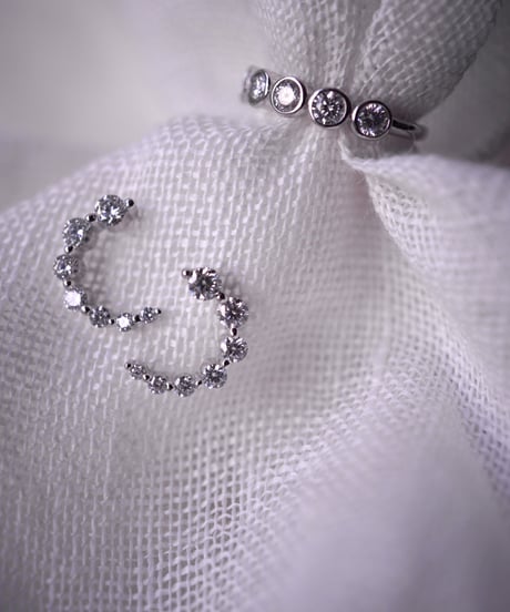 【 Limited 】 Moissanite earring - silver