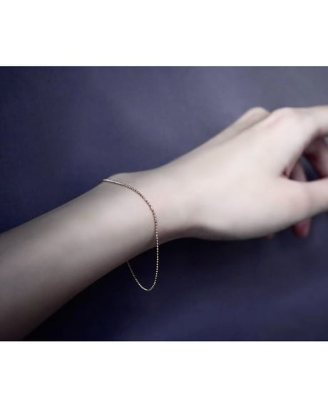 14K   cut  ball  bracelet