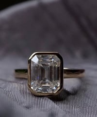 3 ct ］ Moissanite ring （ emerald cut ） | Ri
