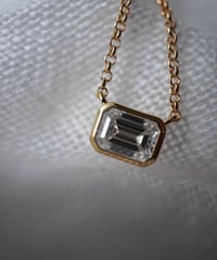 ［ 1 ct  ］ Moissanite necklace  （ emerald cut ）