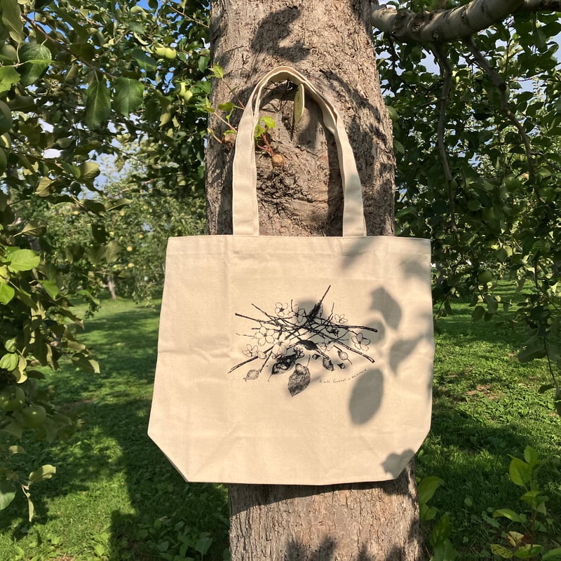 トートバッグ】 「知恵に囲まれたりんご」 「いってらっしゃい