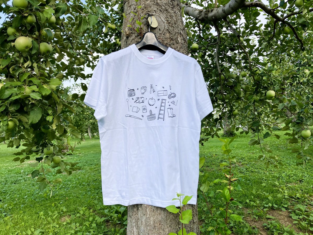 Tシャツ】 「知恵に囲まれたりんご」 | 弘前ふるさと宅配便