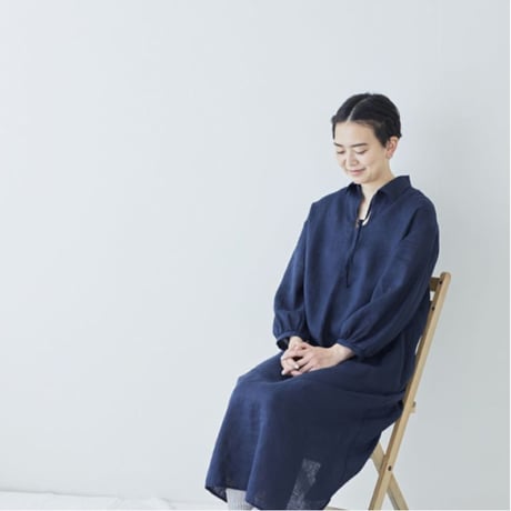 fog linen work フォグリネンワーク　リネンミドルゲージリブソックス（靴下）　グレー