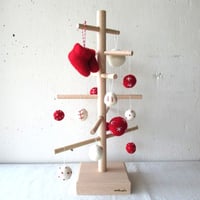 undyed+/アンダイドプラス　クリスマスツリー　セット　赤系　フェルトオーナメント＆フェルト収納袋付き