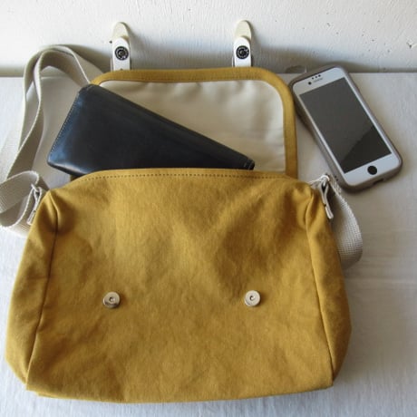 BAGWORKS / POSTMAN2-MINI　　バッグワークス / ポストマン２　ミニ/ 色：マスタード