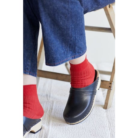 fog linen work フォグリネンワーク　リネンリブソックス（靴下）　レッド