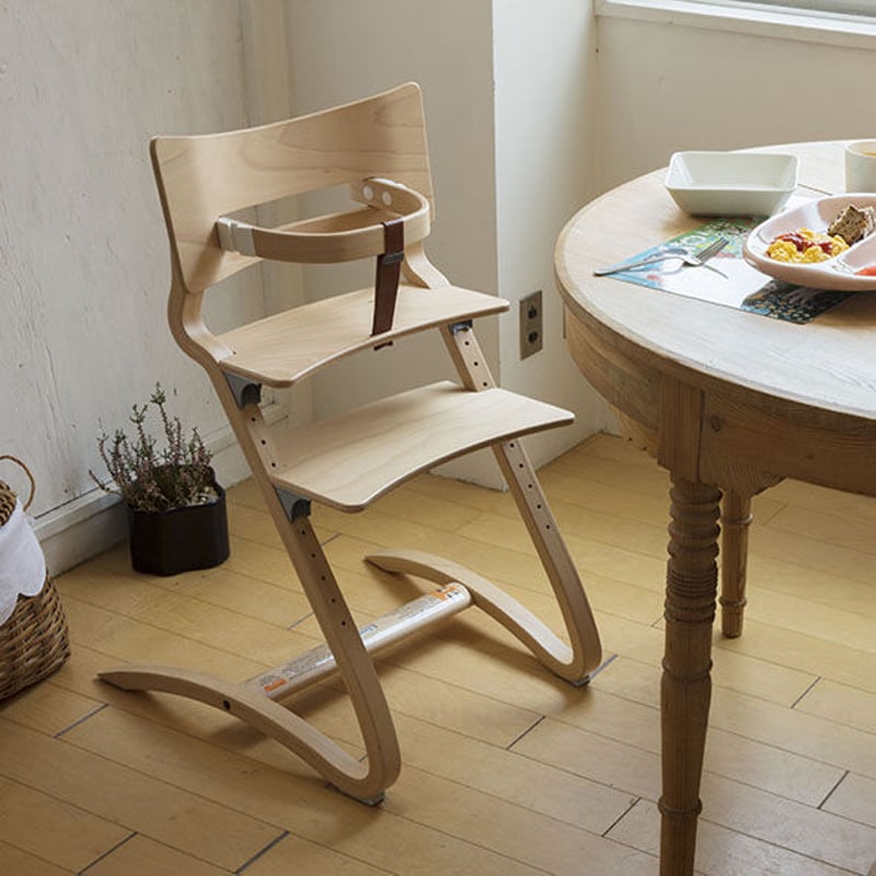LEANDER HIGHCHAIR / リエンダー ハイチェア | AKI interior LEANDER HIGHCHAIR / リエンダー ハイチェア | AKI interior