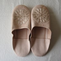 バブーシュ刺繍　３９　生成り×ベージュ   BABOUCHE made in morocco
