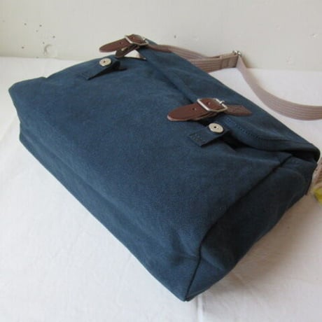 BAGWORKS / POSTMAN2/ NAVY バッグワークス / ポストマン２/ 色：ネイビー