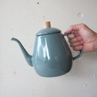 HEARTH DESIGN / HORO DRIP KETTLE 1.8L / YELLOW ハース　デザイン / ホーロー　ドリップ　ケトル　１．８Ｌ / ブルーグレイ