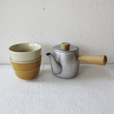 MIYACO / 宮崎製作所　ミヤコ　茶き　急須　小　ざらめ  【ステンレス急須/茶瓶/北欧/シンプル/かわいい/おしゃれ/割れない/国産/日本製/STAINLESS/燕】