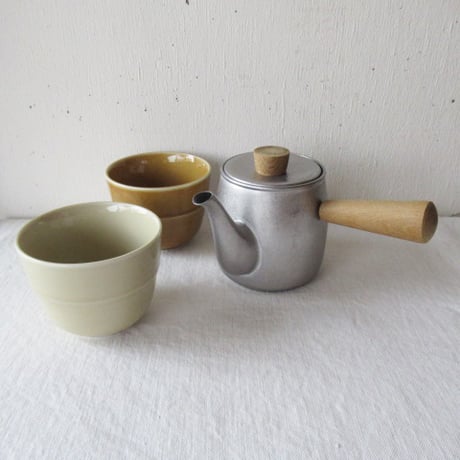 MIYACO / 宮崎製作所　ミヤコ　茶き　急須　小　ざらめ  【ステンレス急須/茶瓶/北欧/シンプル/かわいい/おしゃれ/割れない/国産/日本製/STAINLESS/燕】