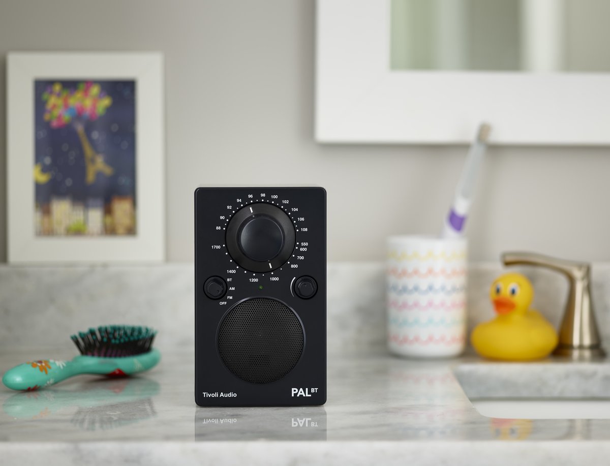 Tivoli Audio PAL BT チボリオーディオ パル BT（ブラック） Tivoli Audio / PAL BT Generation2 / Blackチボリ オー