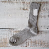 fog linen work フォグリネンワーク　リネンミドルゲージリブソックス（靴下）　グレー