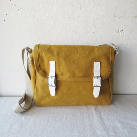 BAGWORKS / POSTMAN2-MINI　　バッグワークス / ポストマン２　ミニ/ 色：マスタード
