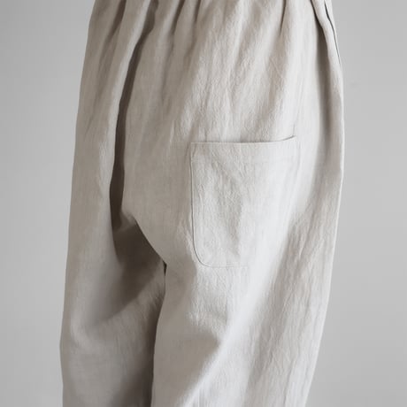 HUIS.ハウス オールドレピア天日干しラミーリネンバルーンパンツ（エクリュ）【ユニセックス】506-TC10-43ECR