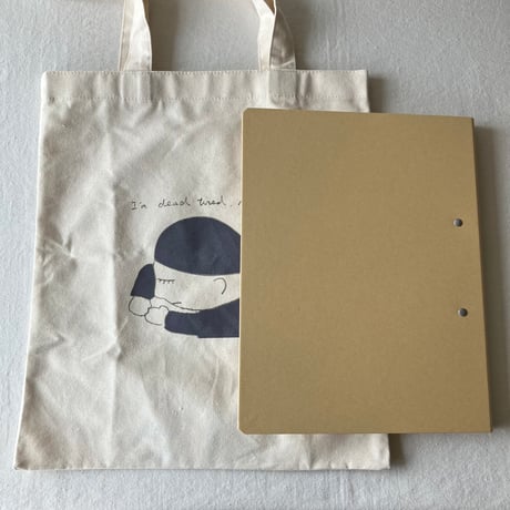 undyed+/アンダイドプラス　脇阪克二さん　チョビット君トートバッグ　「so sleepy」