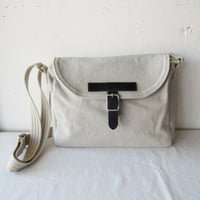 BAGWORKS / POSTMAN・MINI・MISSING PIECE / ポストマン・ミニ・ミッシング・ピース / 色番210-フェザーグレー