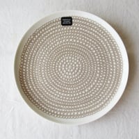 marimekko PLATE20 SIILTOLAPUU TARHA/シルトラプータルハ　プレート２０（ベージュ×ホワイト）