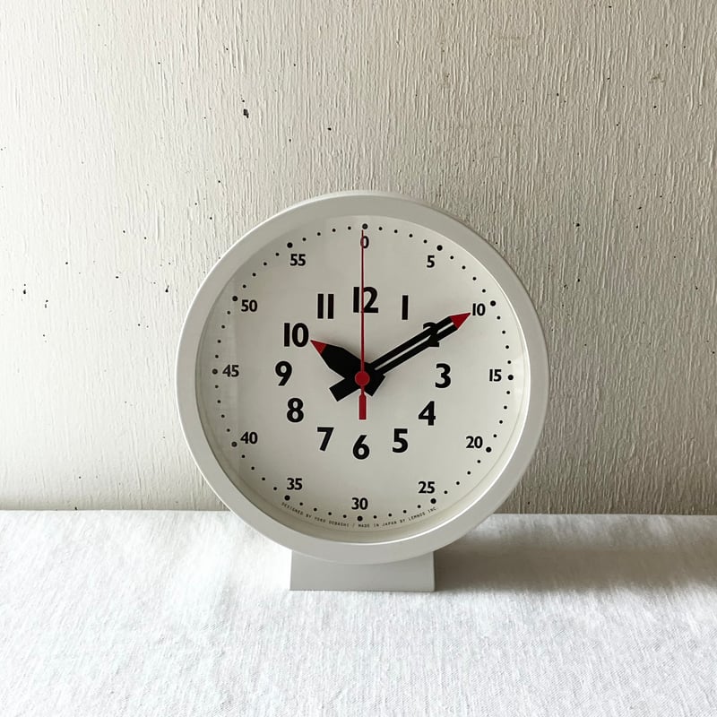 ako=プロフ必読♡♡ fun pun clock for table ふんぷんくろっく（ふんぷんクロック