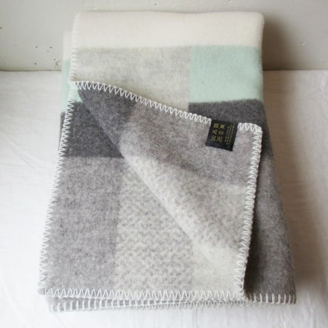 セール中！　新品Roros Tweed ロロスツイード　ウールブランケット ROROS TWEED / ロロス ツイード ブランケット MIKKEL GRAY / ミッケ