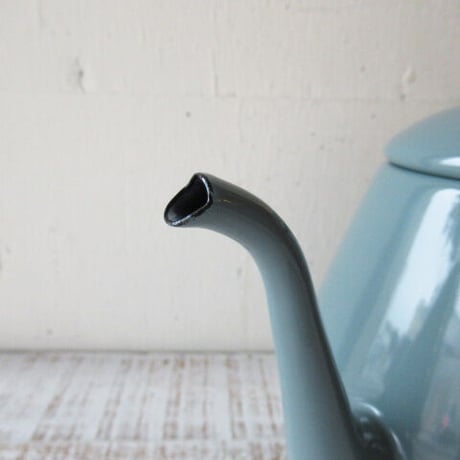 HEARTH DESIGN / HORO DRIP KETTLE 1.8L / YELLOW ハース　デザイン / ホーロー　ドリップ　ケトル　１．８Ｌ / ブルーグレイ