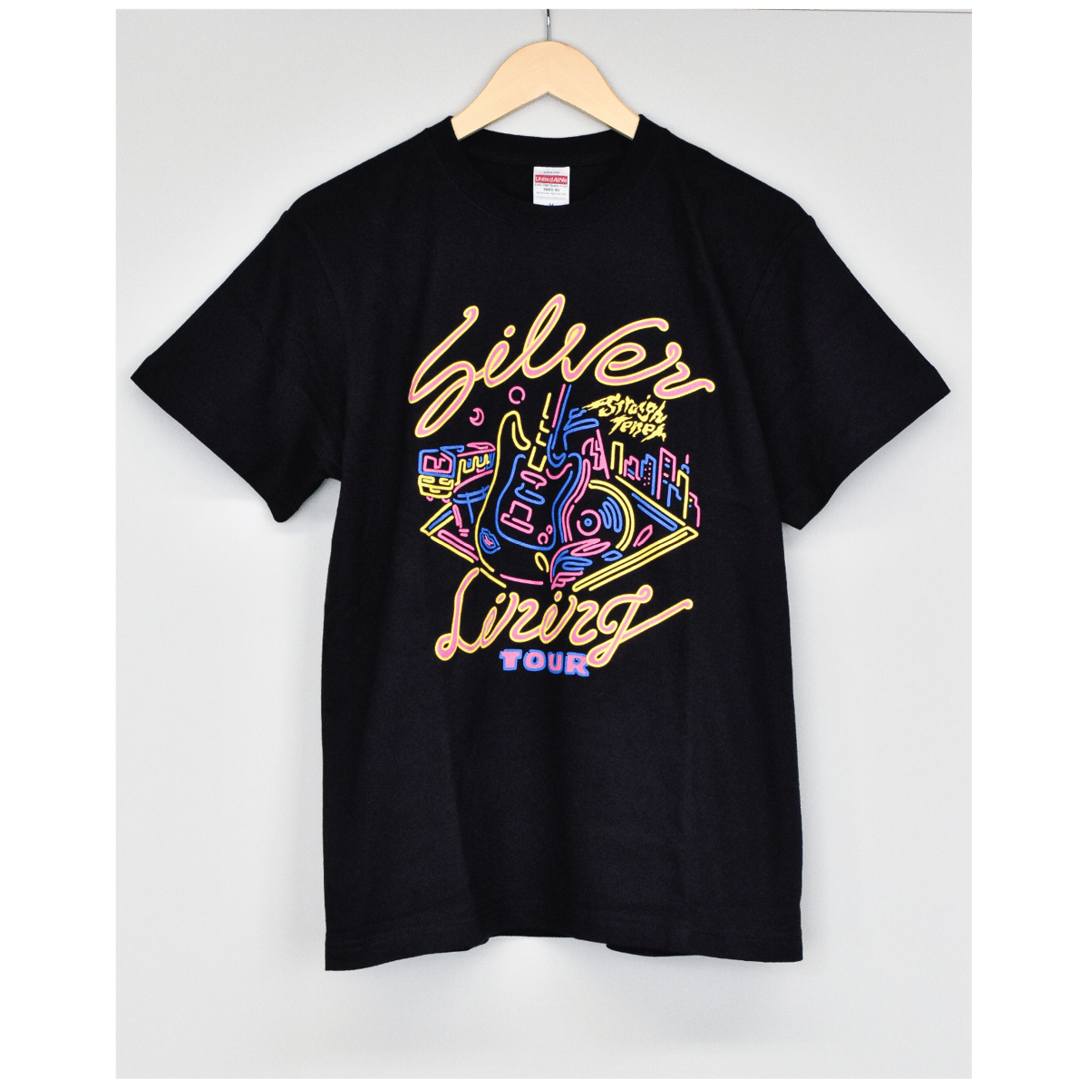 Silver Lining Tour Tee BLACK | STRAIGHTENER ON