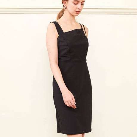33158　Designing　dress