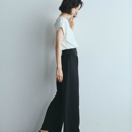 LLM25007/Black