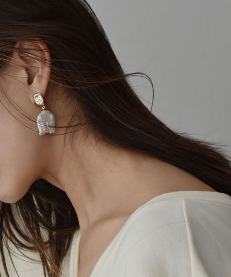 pierce-a02072　SV925 Large Baroque Pearl Pierce