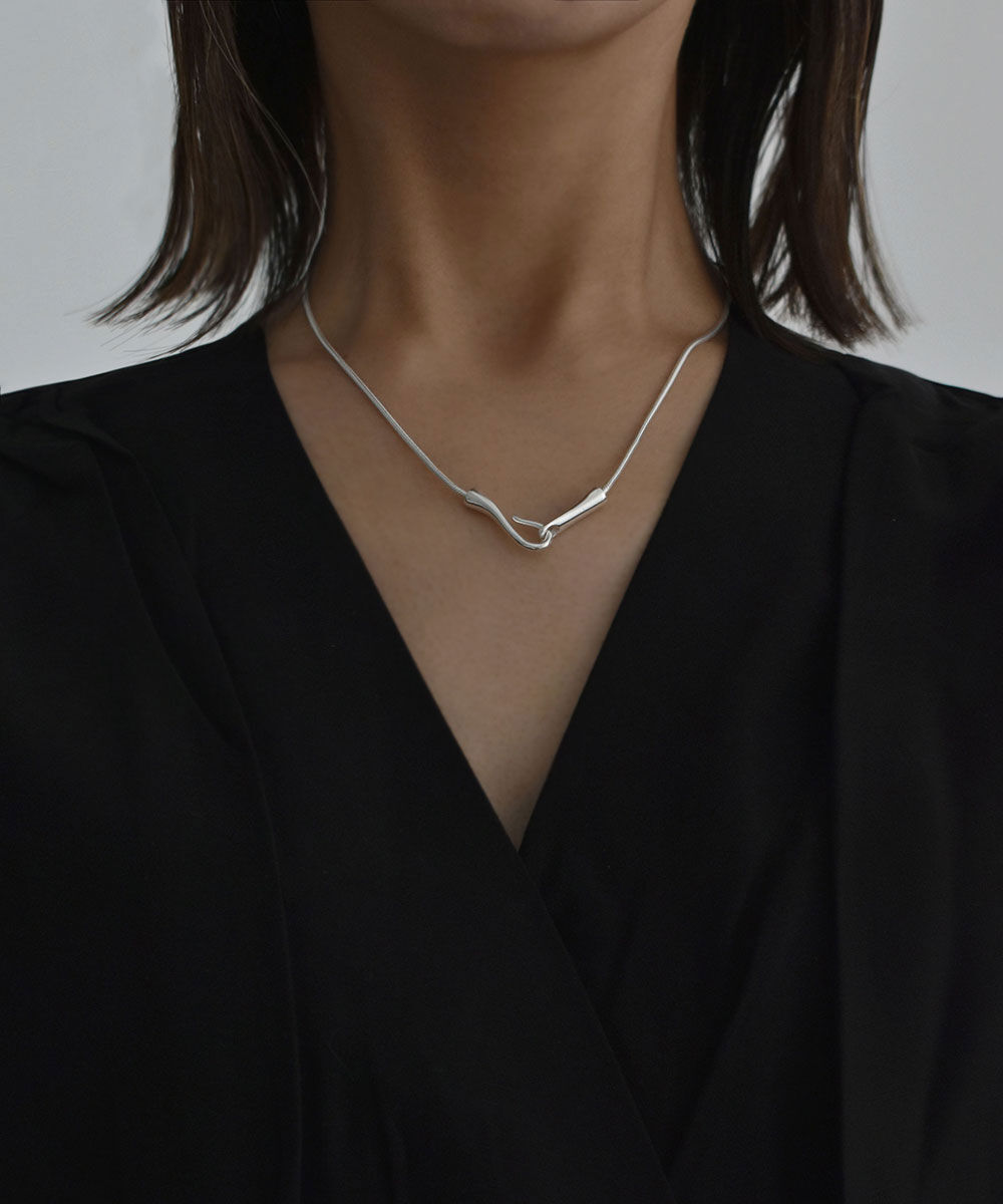 necklace-a02118　SV925 Hook Snake Necklace