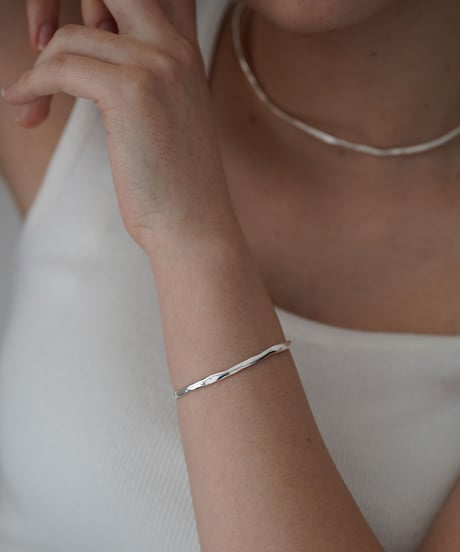 brace-a02006　SV925 Bumpy Bangle