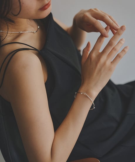 brace-a02032　SV925 Delicate Hook Bangle