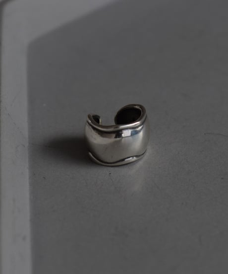 earcuff-a02024　SV925 Plump Curve Earcuff