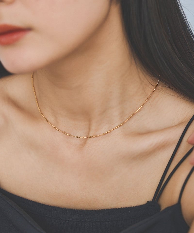 アクセサリー DOUBLE BEAM LINK ON SILKY CORD NECKLACE Double Beam Link with White Pavé Diamonds on Silky Cord Necklace