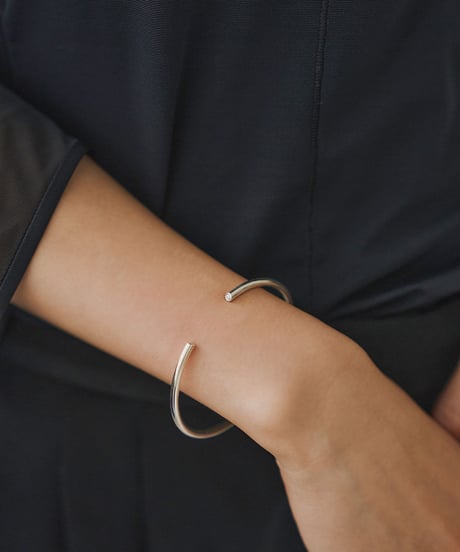 brace-a02046　SV990 Diamond Bangle