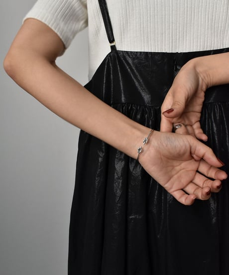 brace-a02001　SV925 Double Knot Bangle