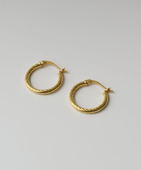 pierce-a02137　SV925 Rope Hoop Pierce