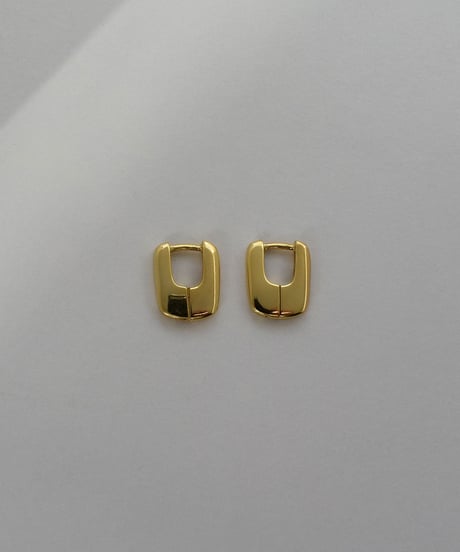 pierce-a02066　SV925 Volume Square Pierce