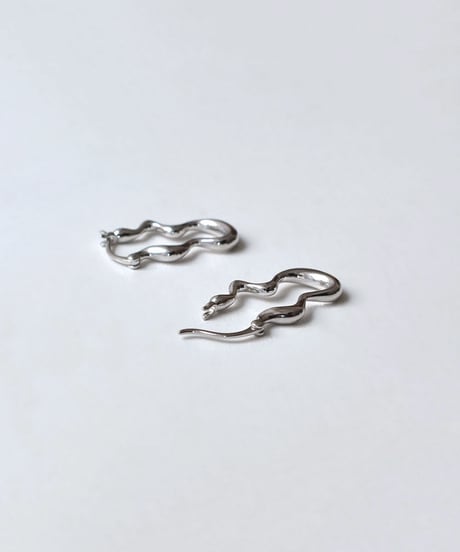 pierce-a02125　SV925Wave Hoop Pierce