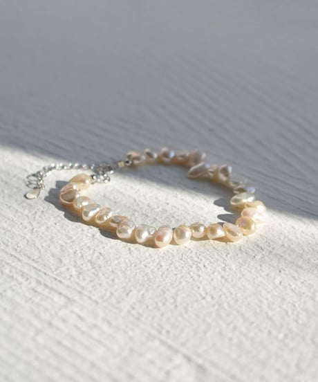 brace-a02041　SV925 Random Pearl Brace