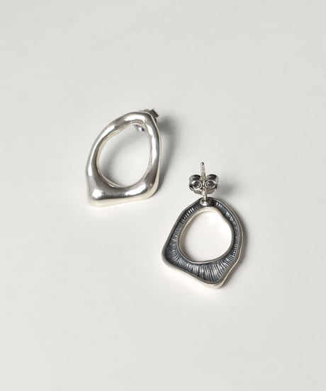 pierce-a02113　SV925  Distorted Circle Pierce